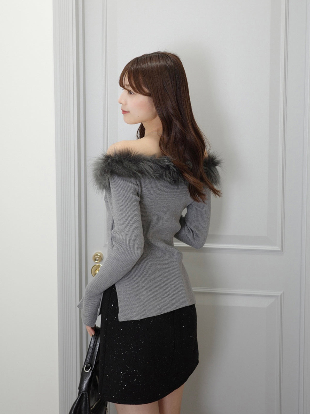 ファータッチオフショルリブニット