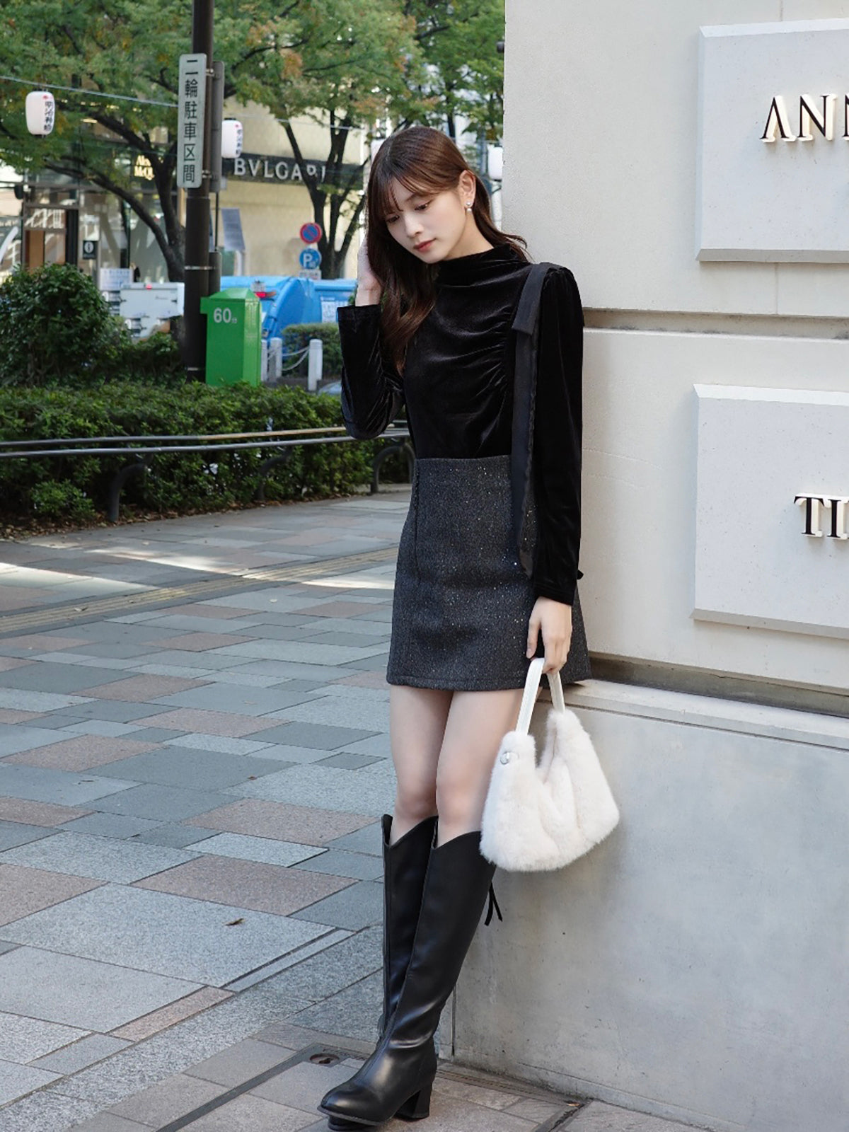 ショルダータイハイネックベロアカットソー