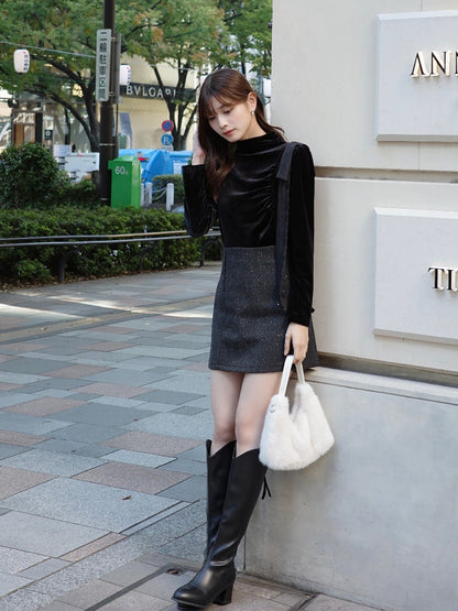 ショルダータイハイネックベロアカットソー