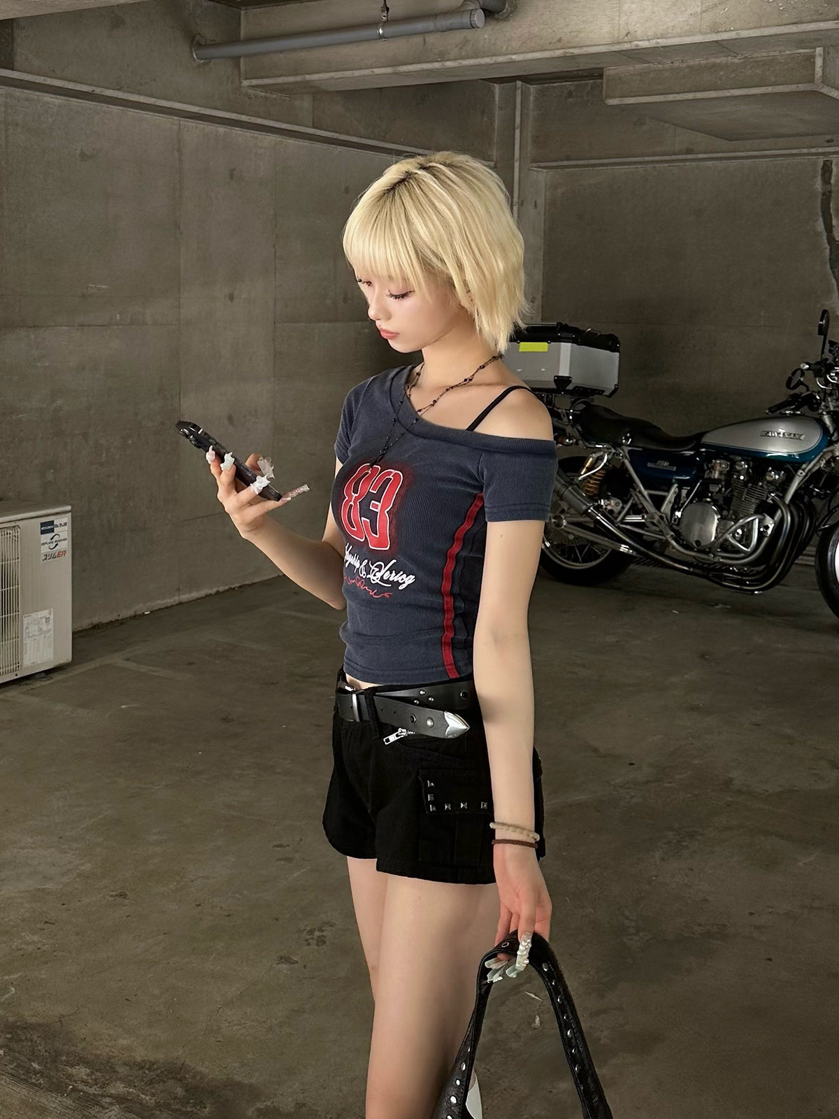 ナンバーロゴワンショルTシャツ