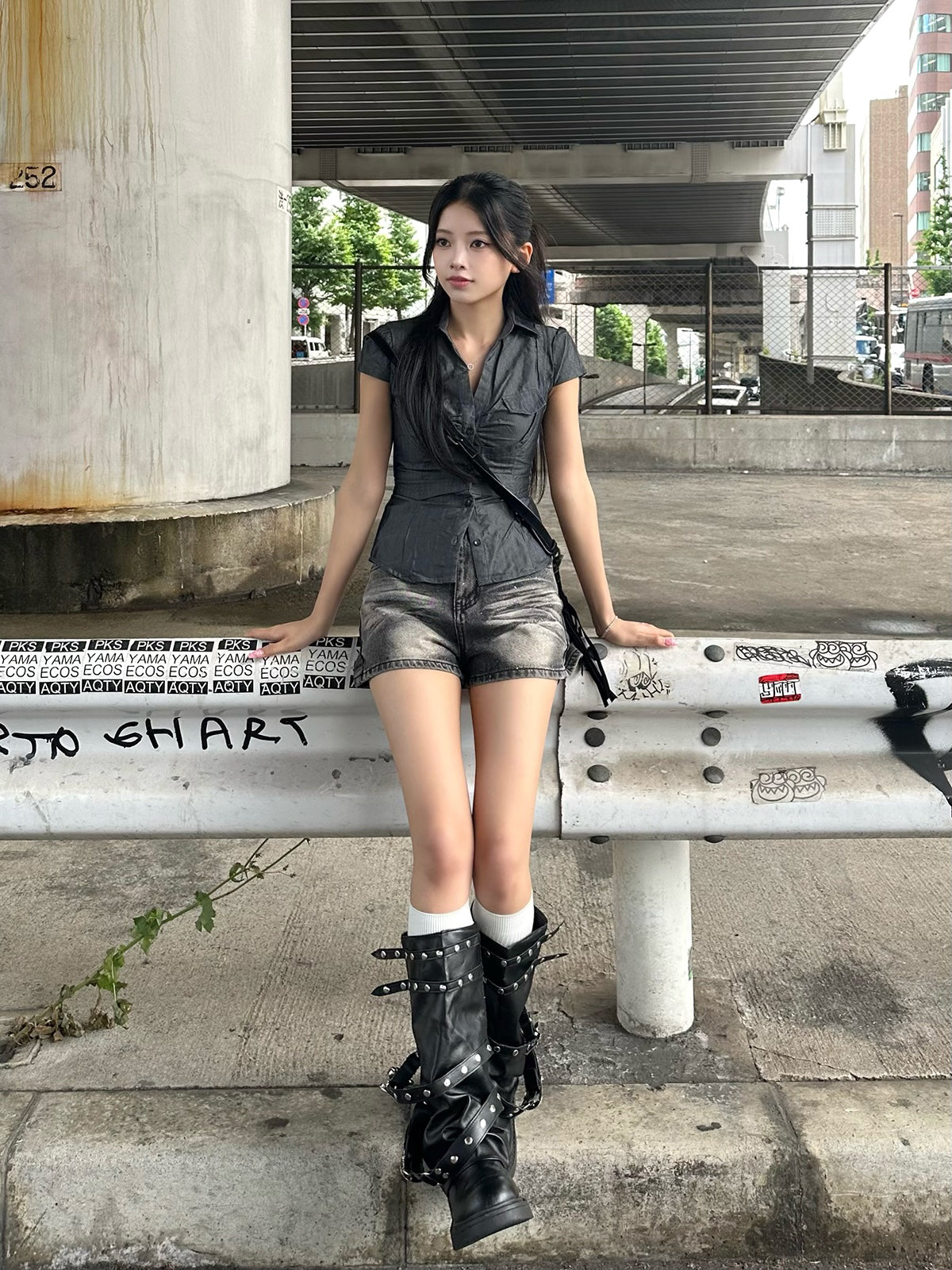 グリッターデニムショートパンツ