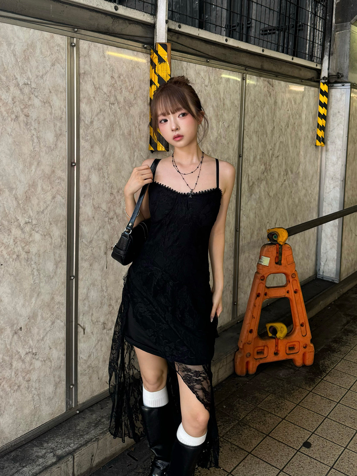 シアーレースアシメキャミワンピース