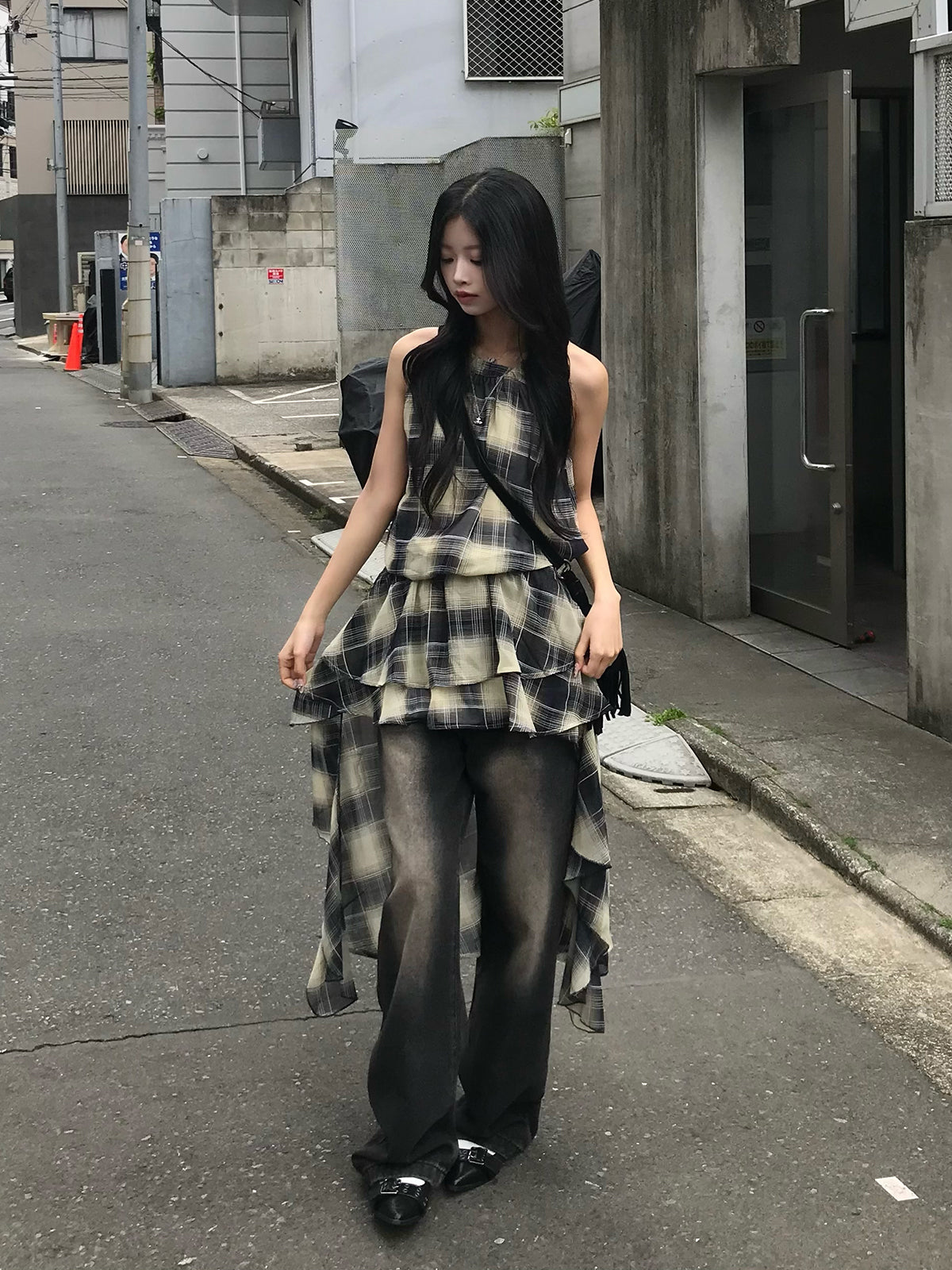 ホルターチェックテールカットワンピース