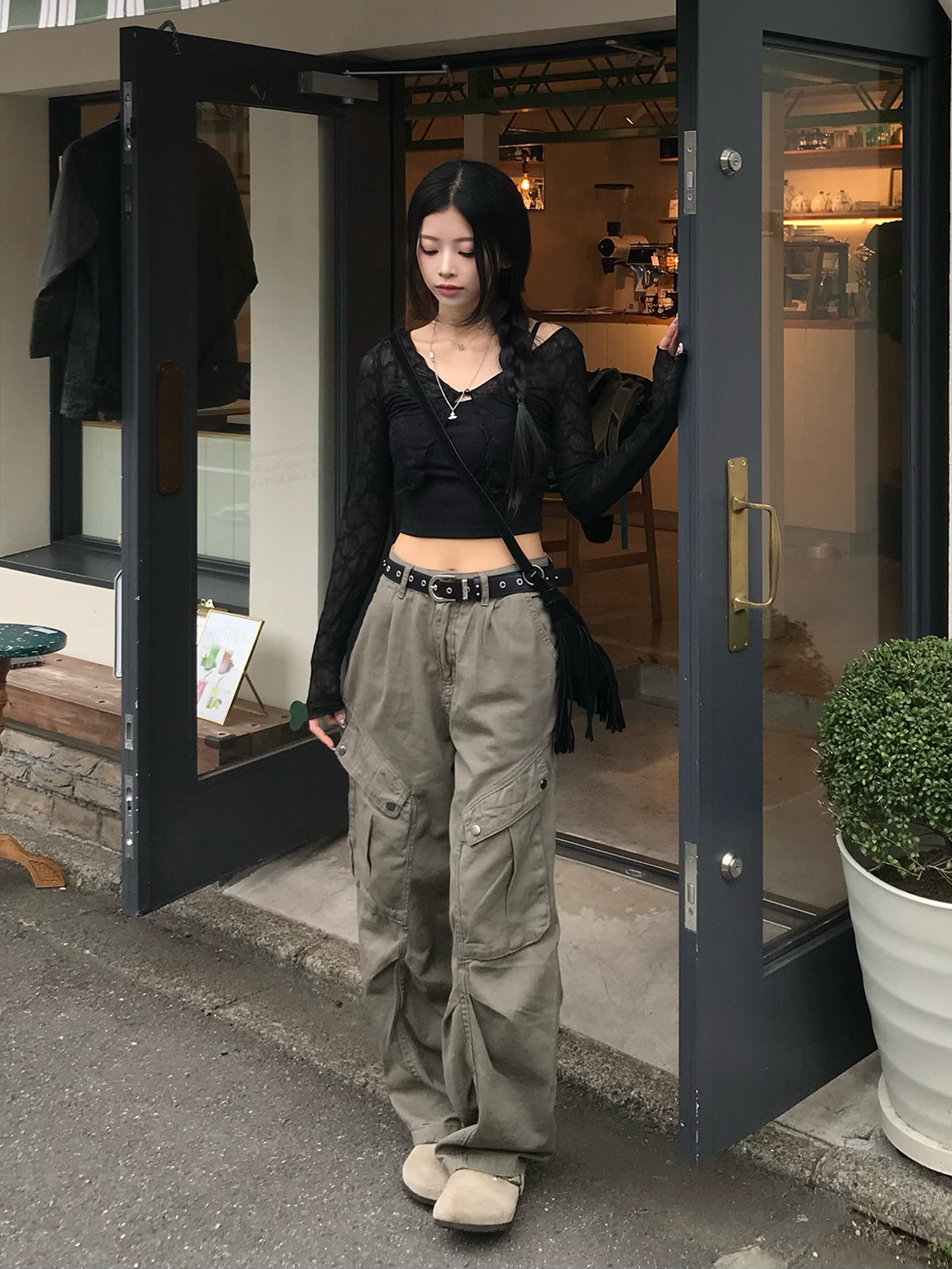 タックカーブラインカーゴパンツ