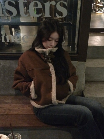 ムートンタッチバックルコート