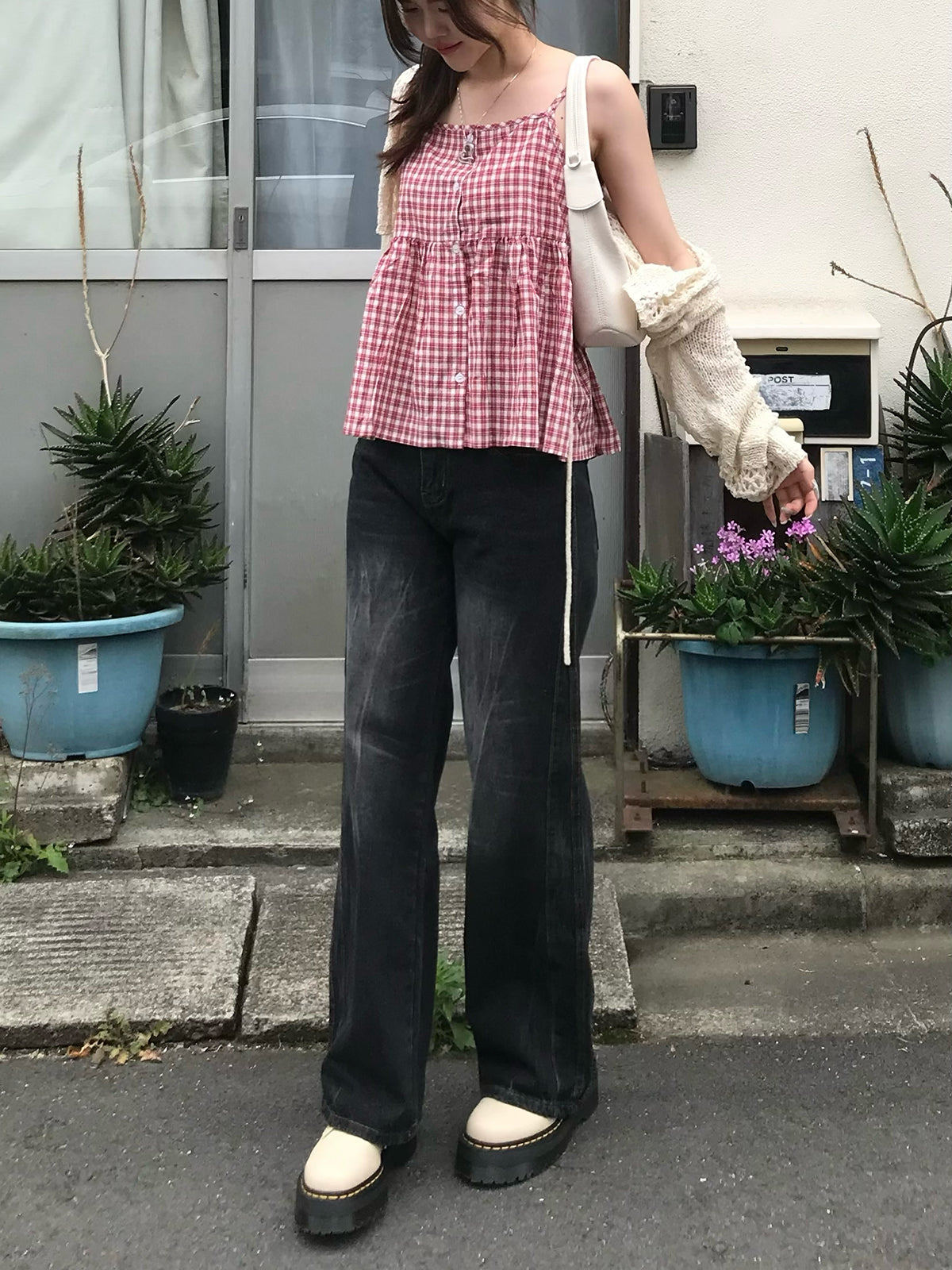 サイドステッチストレートデニムパンツ