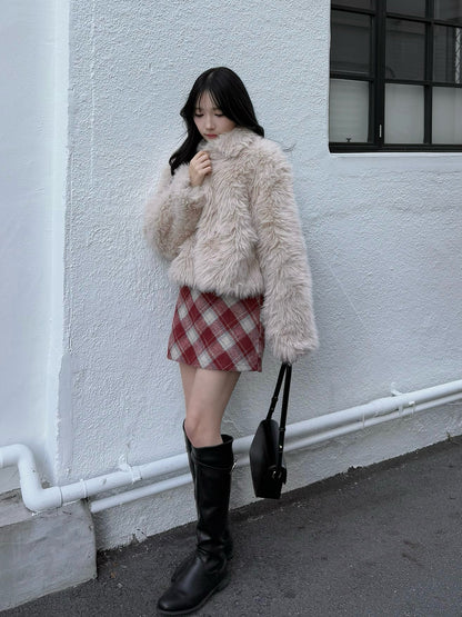 Fur-like zip coat