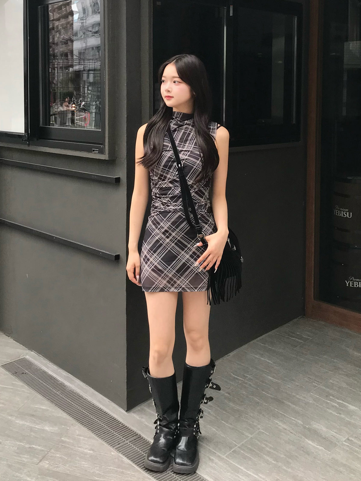 無袖格紋緊身迷你連衣裙