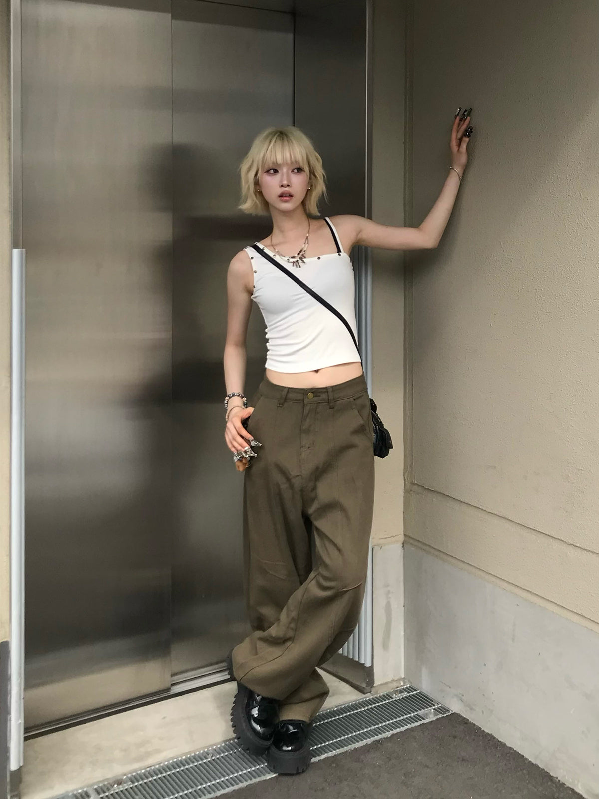 カーブワイドデニムパンツ