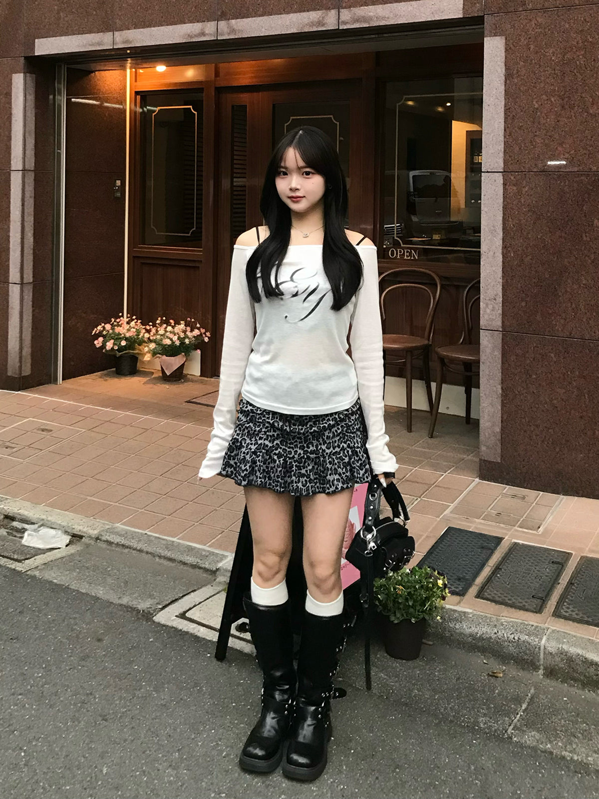 シャーリングレオパードミニスカート