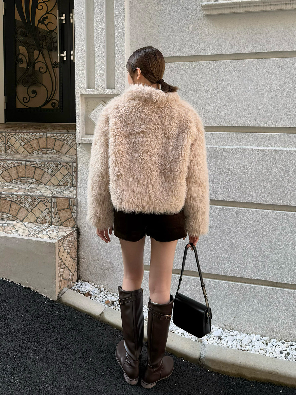 Fur-like zip coat