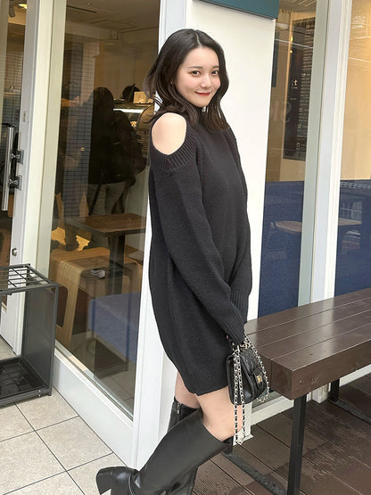 Open shoulder mini dress
