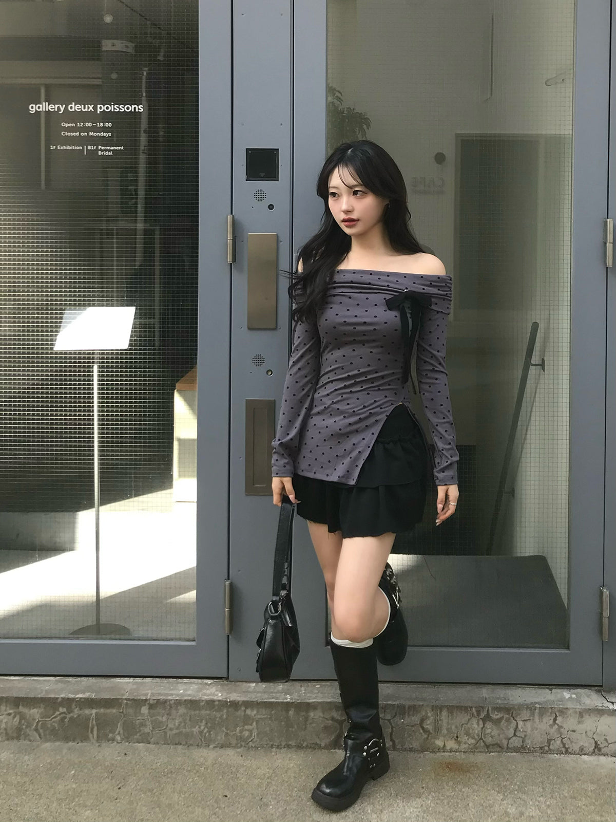 层叠荷叶边卫衣裙