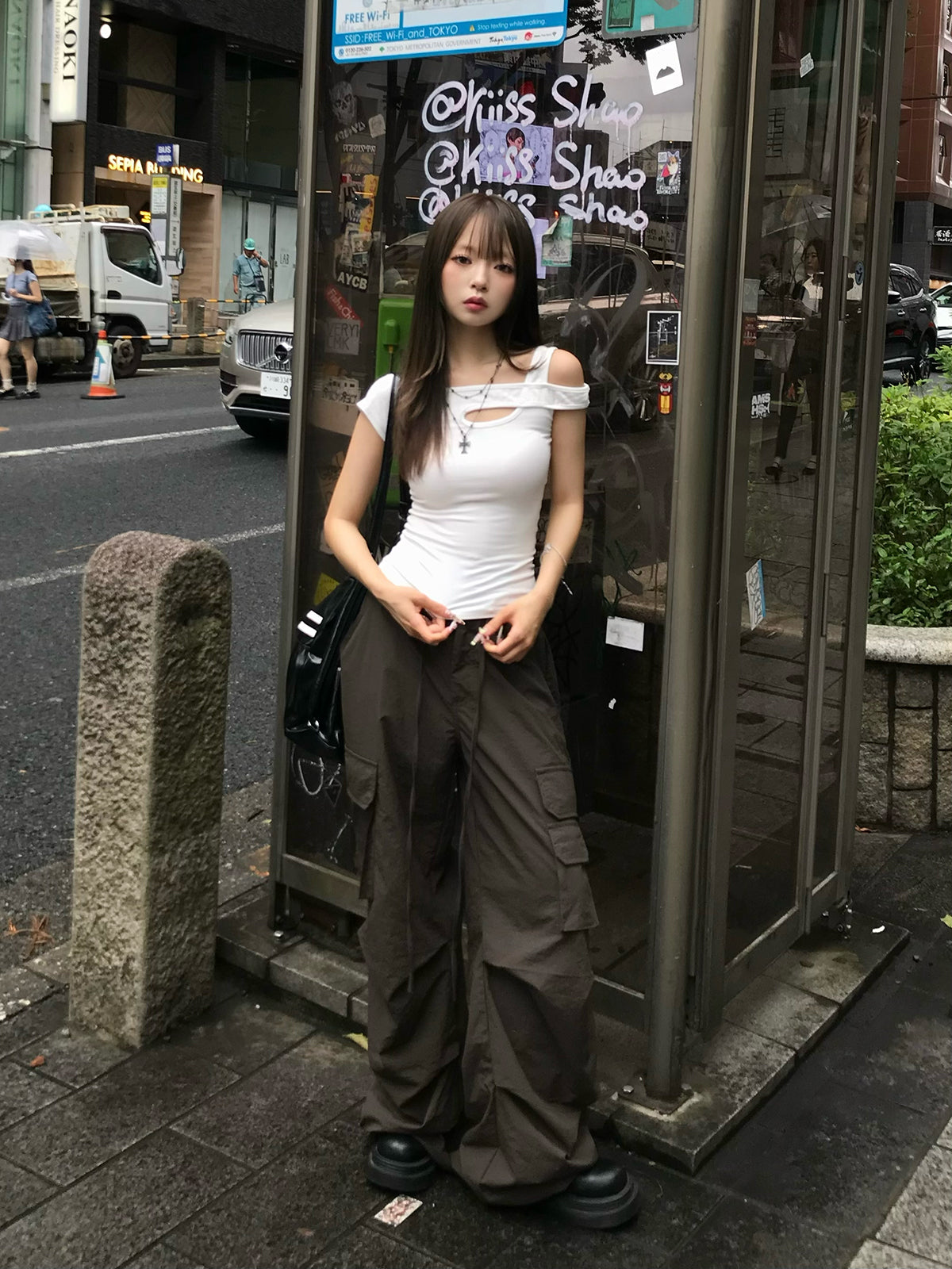 ナイロンカーゴパンツ