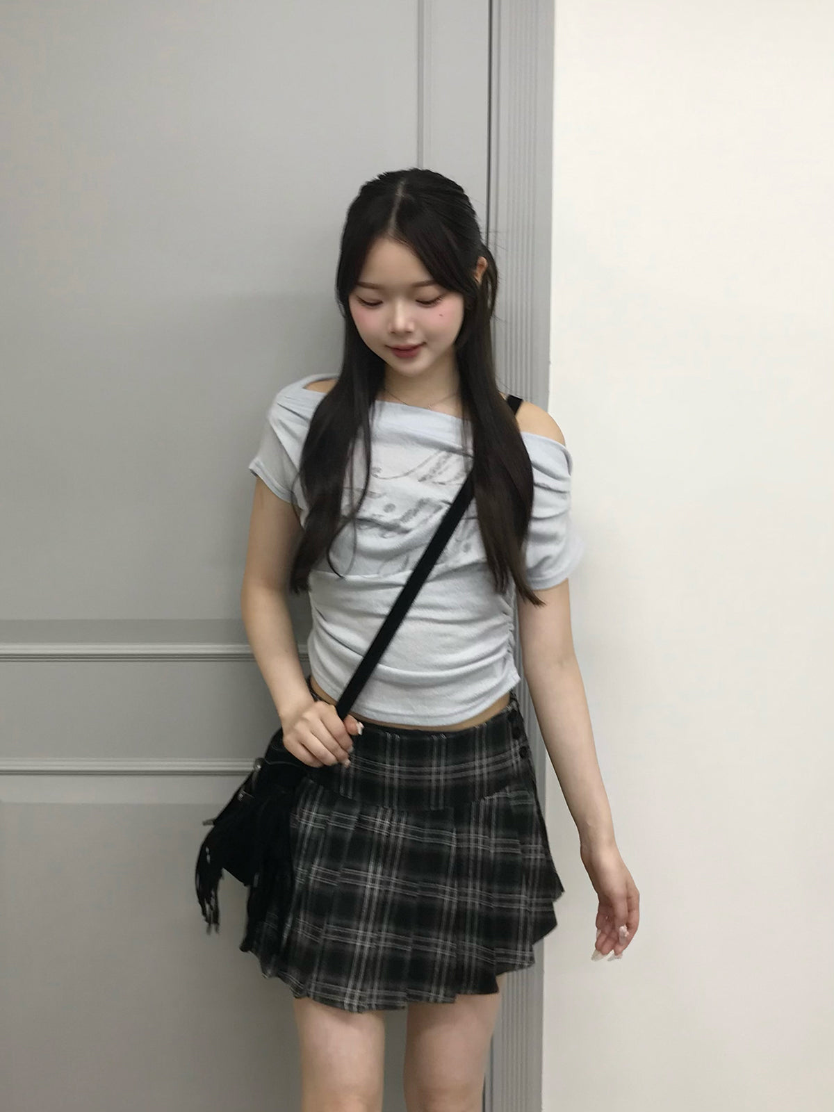 オフショルギャザーレタリングカットソー