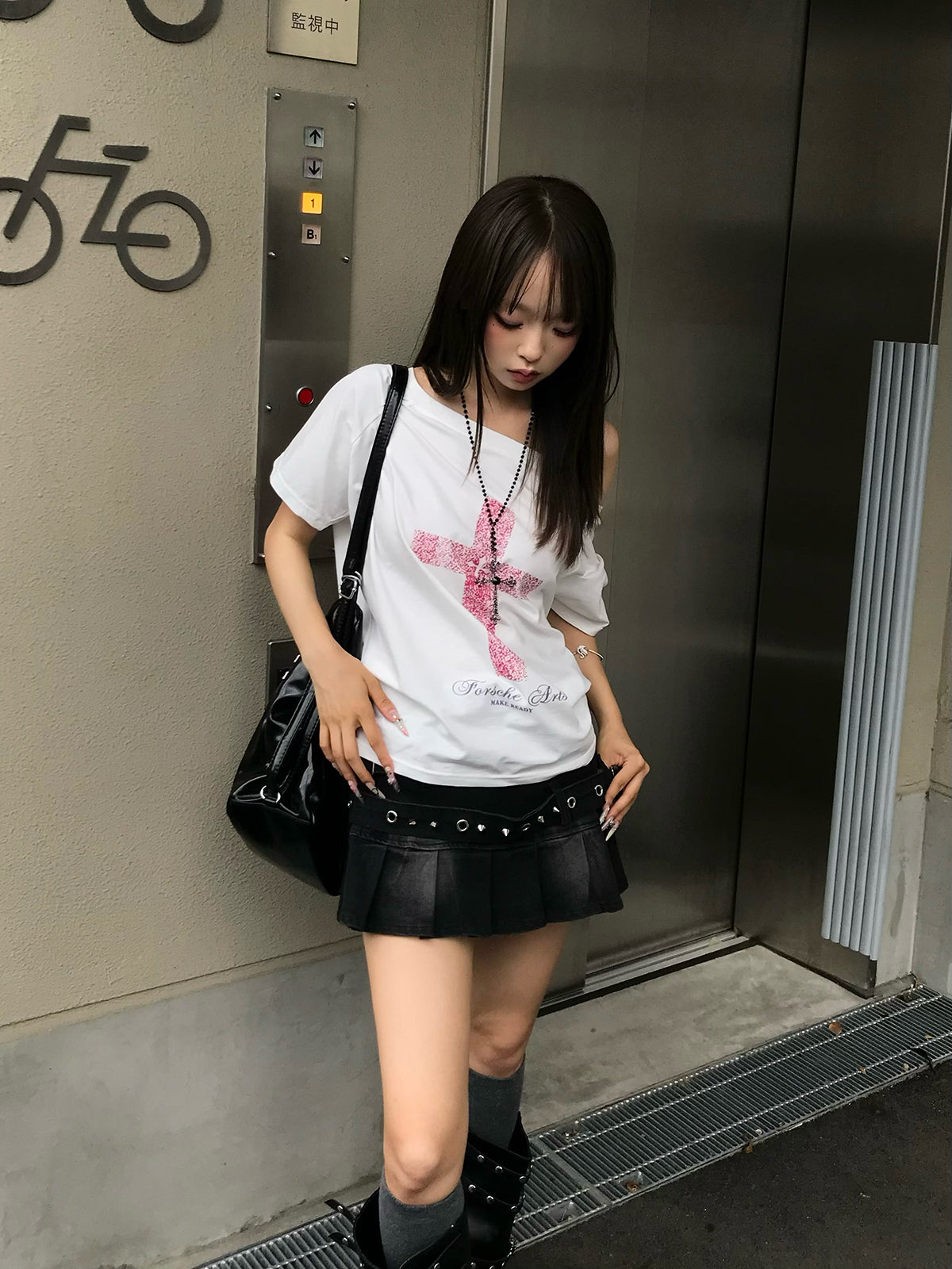 ダブルクロスTシャツ