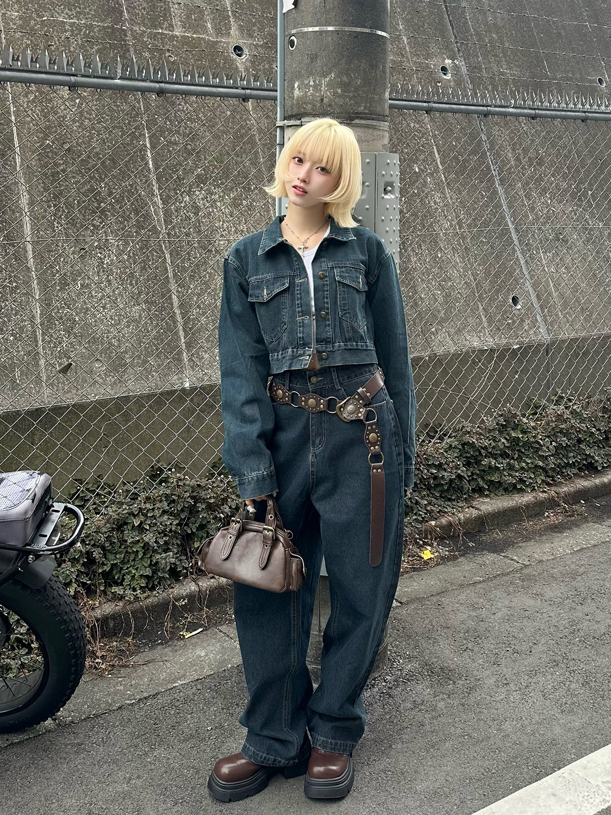 背面按鈕夾克牛仔套裝