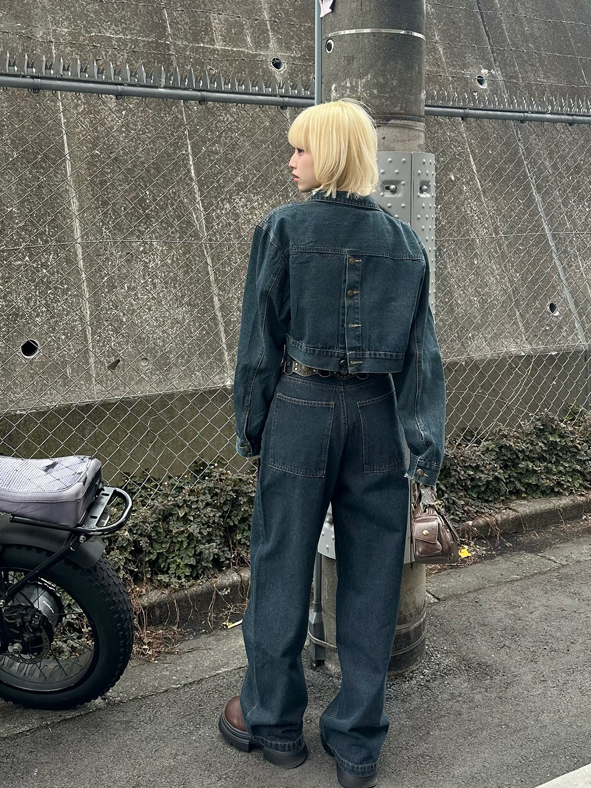 背面按鈕夾克牛仔套裝