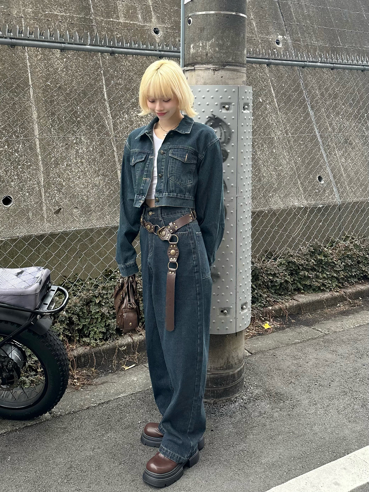 背面按鈕夾克牛仔套裝