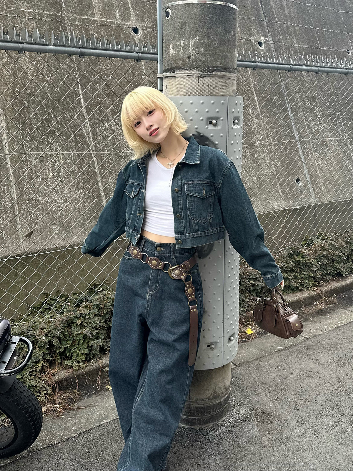 背面按鈕夾克牛仔套裝