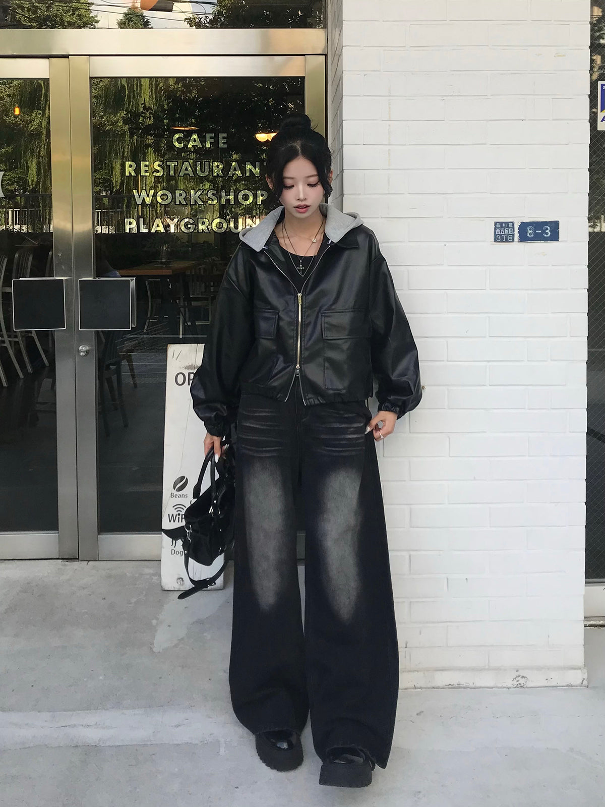 フーディーレザータッチジャケット