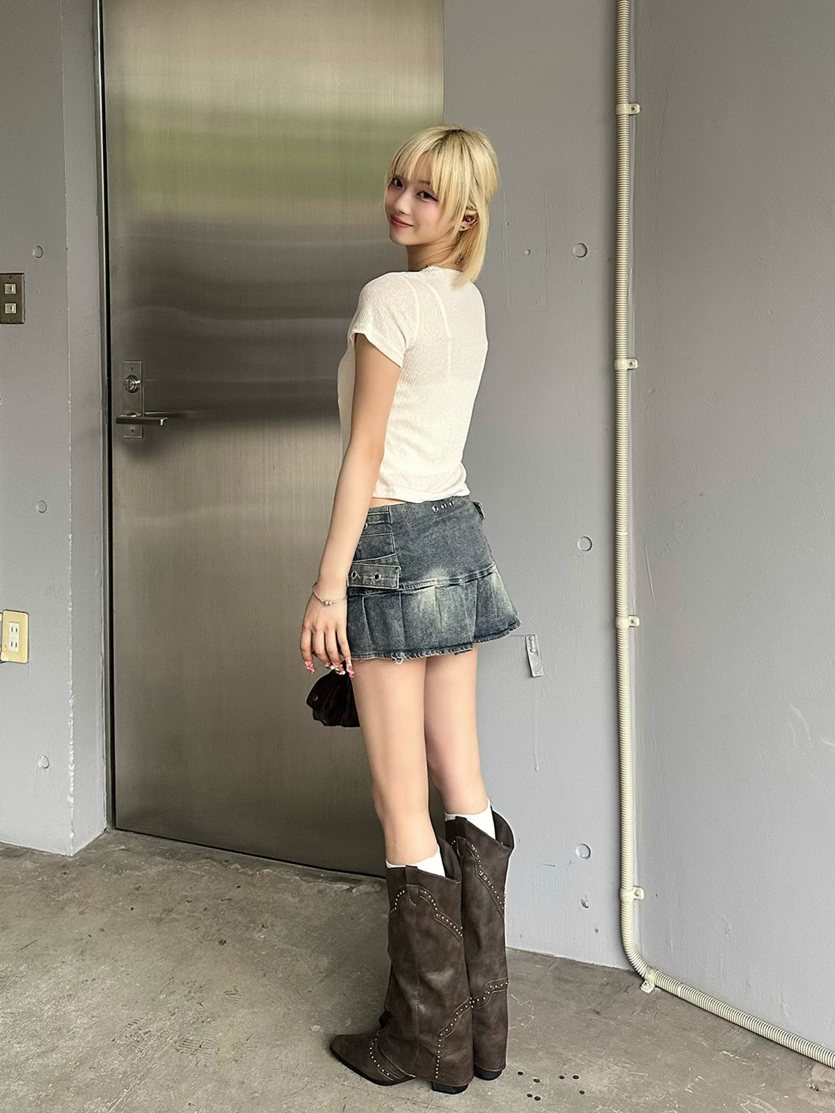 ダブルベルトプリーツデニムミニスカート