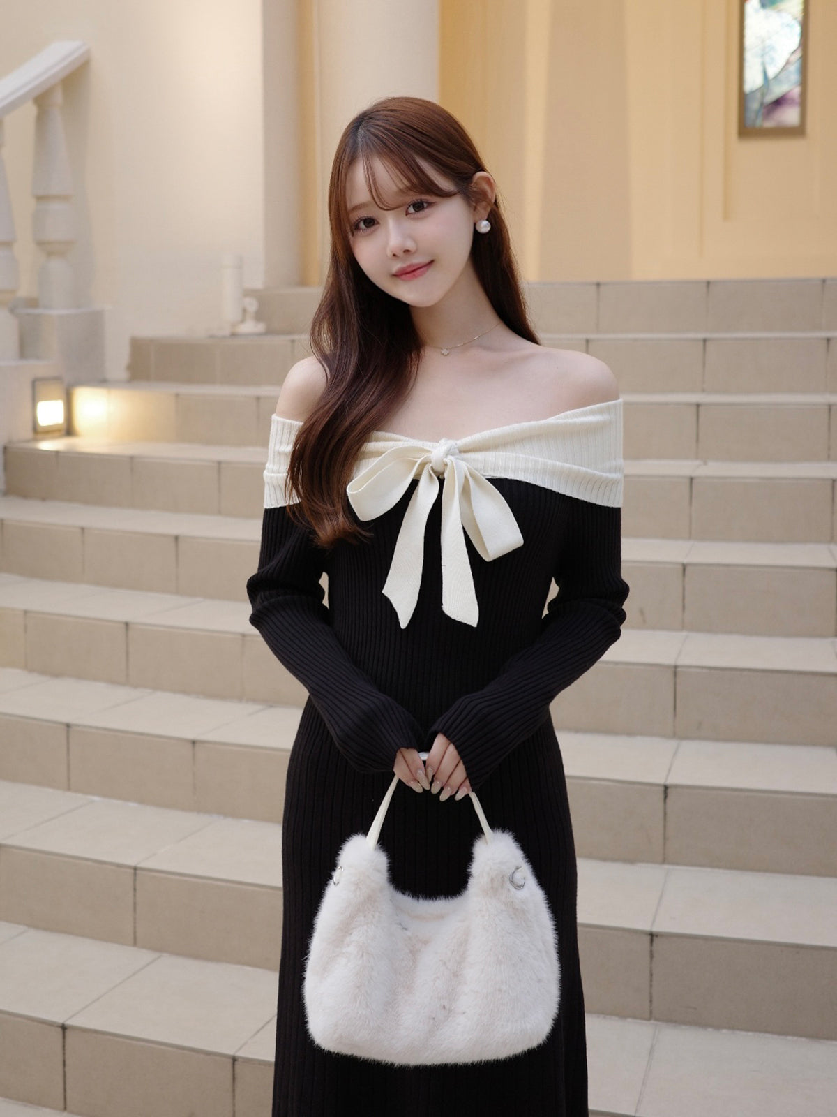 リボンオフショルリブニットワンピース