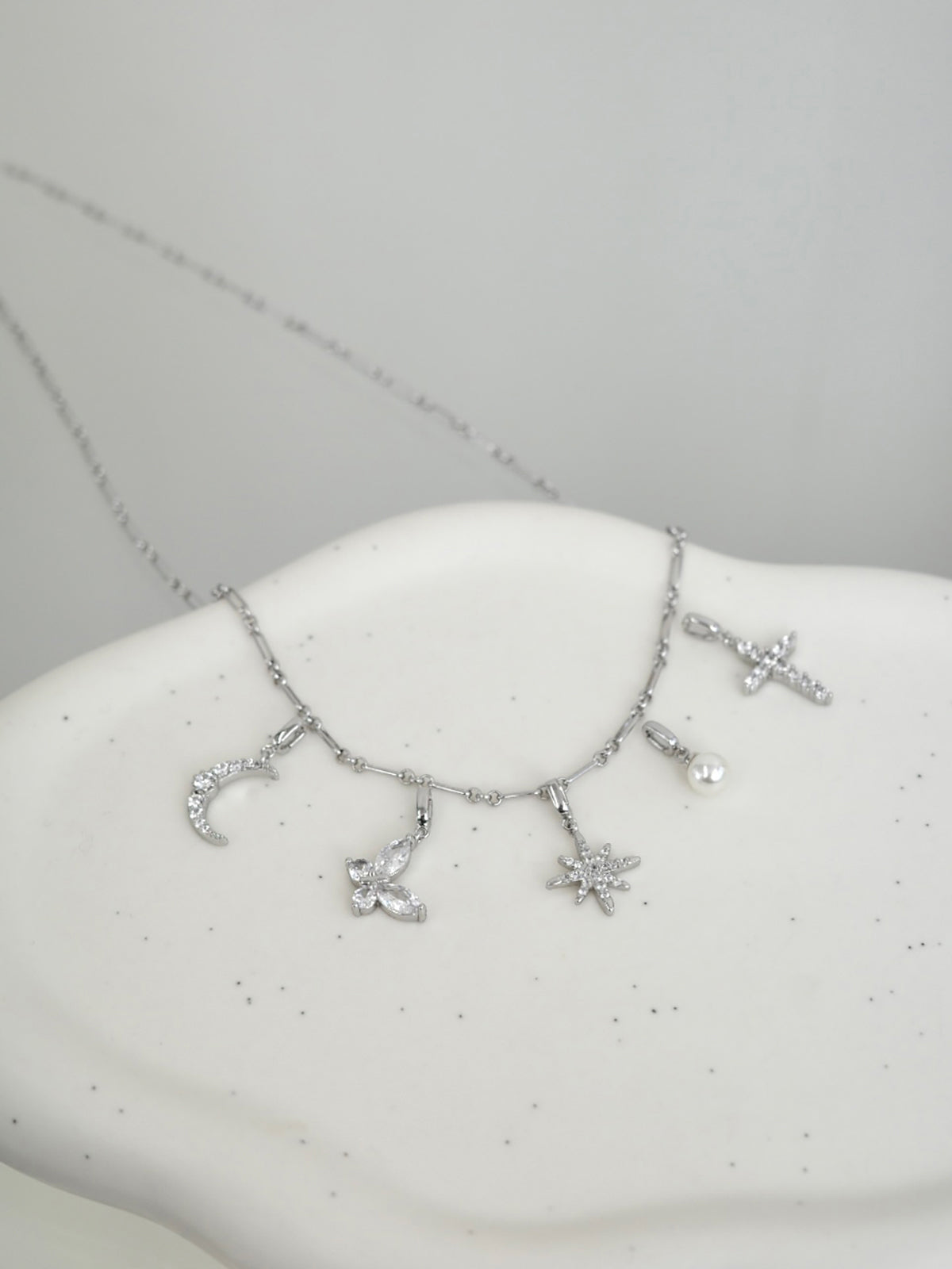 シャインソラチャーム