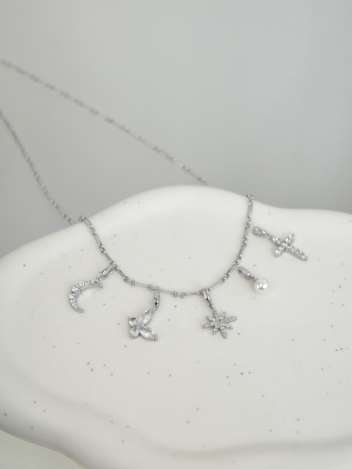 シャインバタフライチャーム