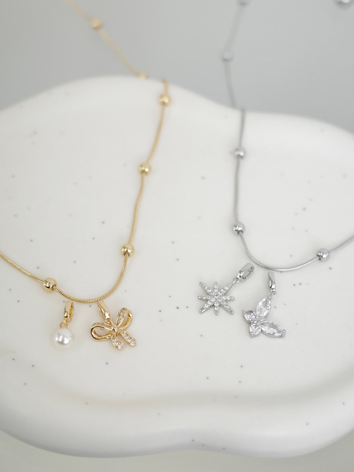 シンプルパールチャーム