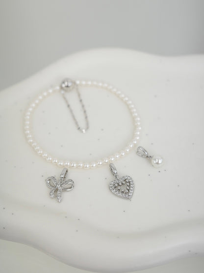 シンプルパールチャーム