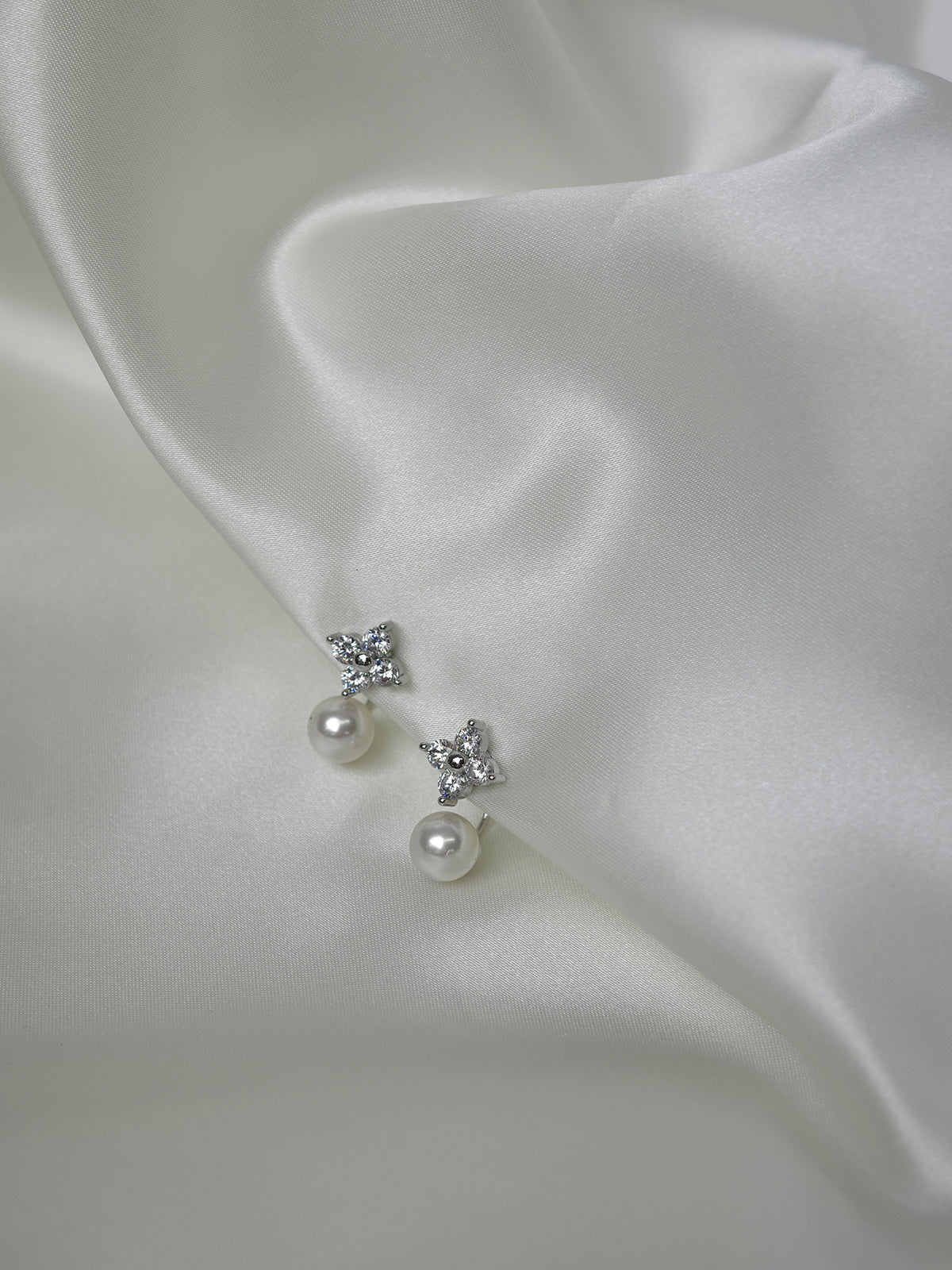 2wayフロレッタマグネットピアス