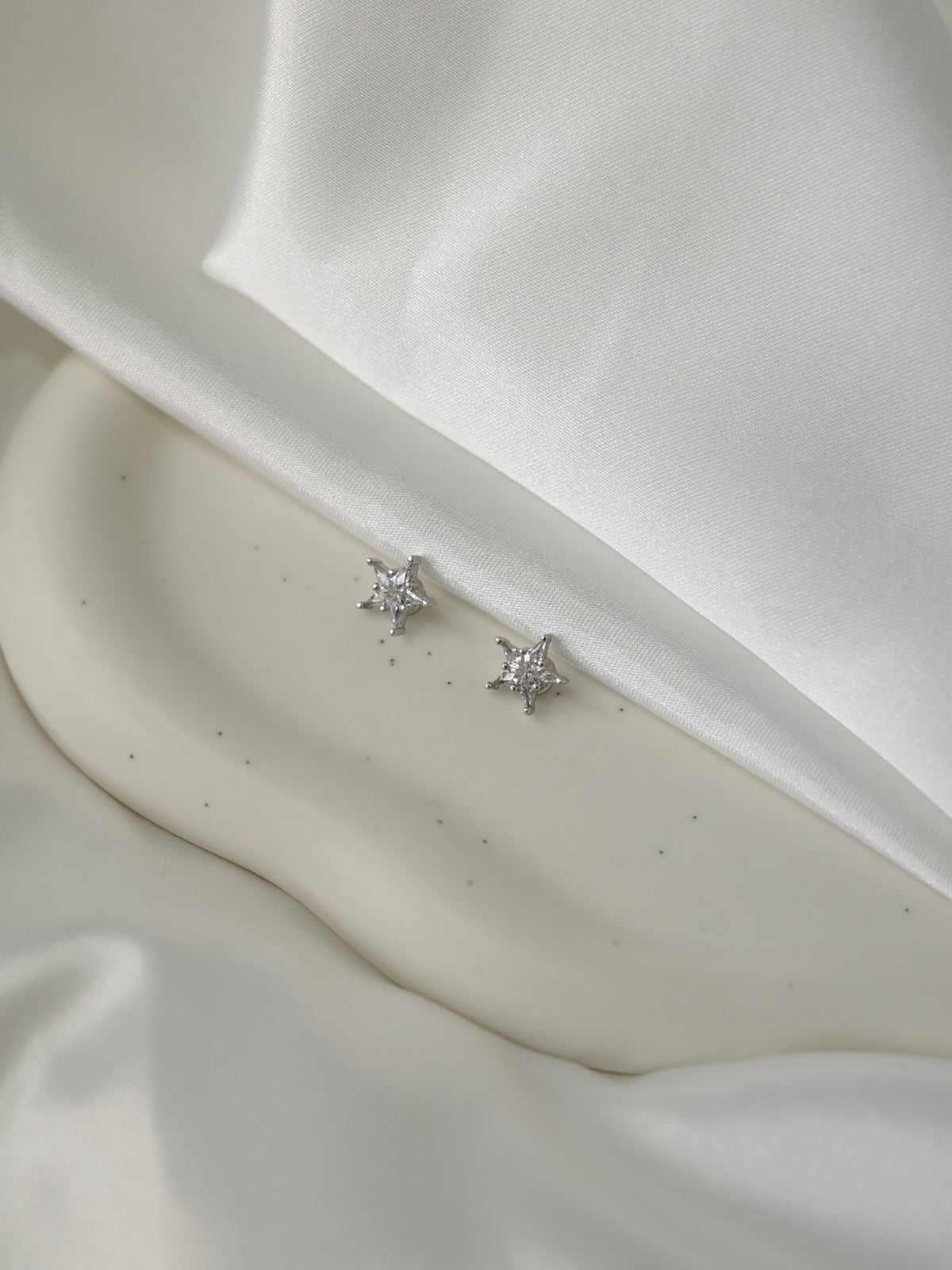 スタージュエルマグネットピアス