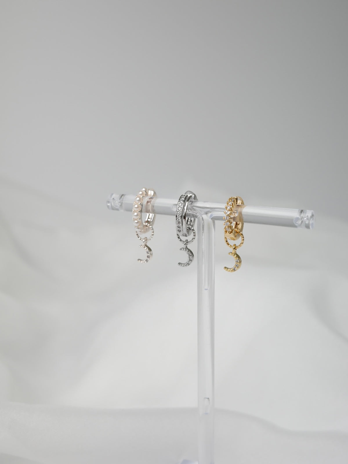 シャインムーンチャーム